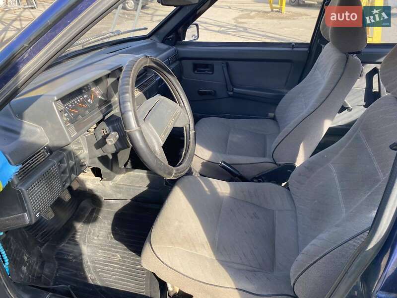 Седан ВАЗ / Lada 21099 2004 в Миколаєві