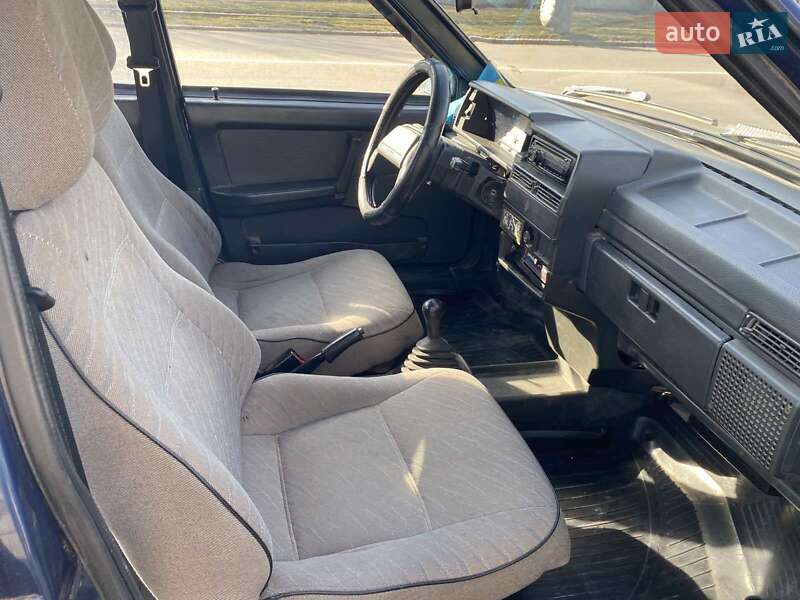 Седан ВАЗ / Lada 21099 2004 в Миколаєві