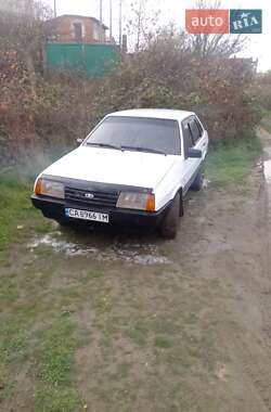 Седан ВАЗ 21099 1993 в Миколаєві