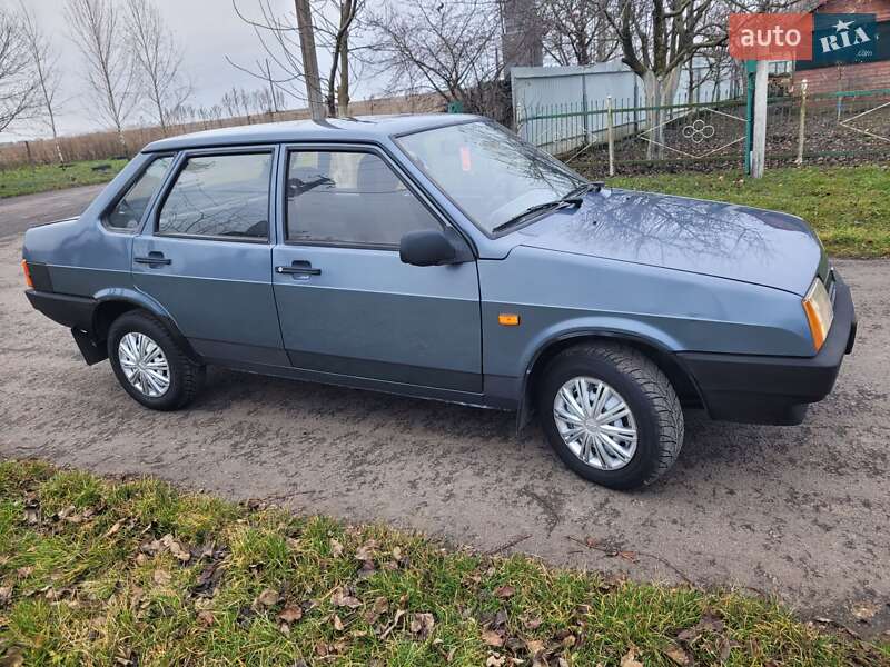 Седан ВАЗ / Lada 21099 2011 в Хмельницькому