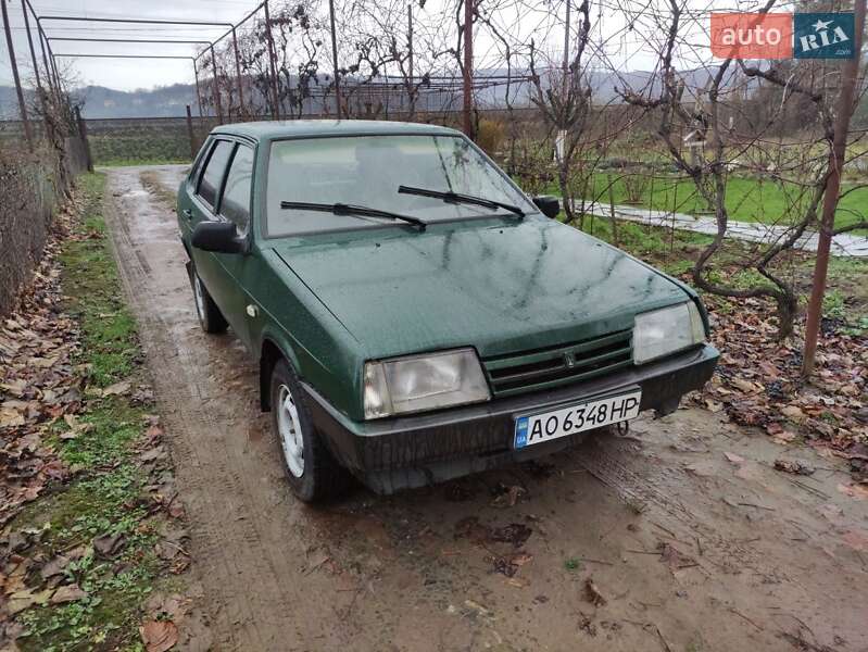 Седан ВАЗ / Lada 21099 2009 в Мукачевому