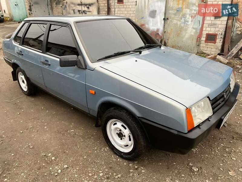 ВАЗ / Lada 21099 2001 ВАЗ / Lada 21099 2001