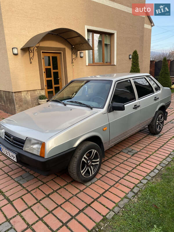 Седан ВАЗ / Lada 21099 2007 в Мукачево