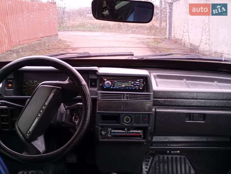 Седан ВАЗ / Lada 21099 2004 в Мирополе