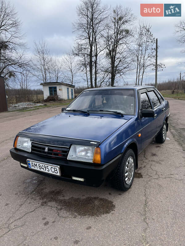 Седан ВАЗ / Lada 21099 2008 в Житомире