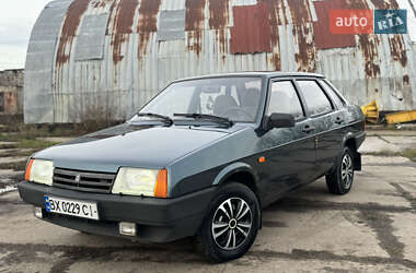 Седан ВАЗ / Lada 21099 2004 в Хмельницком