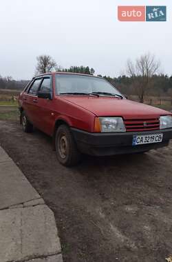 Седан ВАЗ 21099 1996 в Каневе