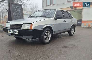 Седан ВАЗ 21099 1998 в Харькове
