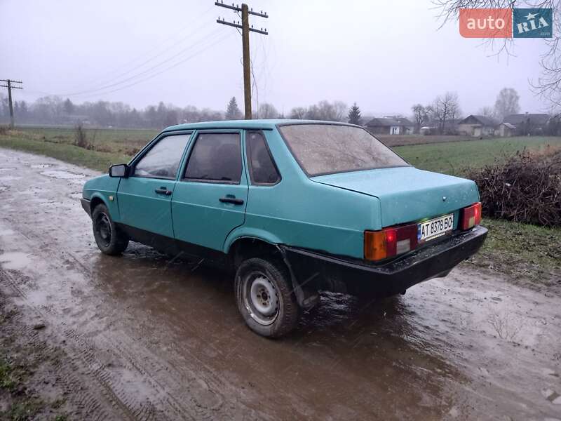 Седан ВАЗ / Lada 21099 1993 в Калуші