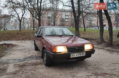 Седан ВАЗ / Lada 21099 2007 в Киеве