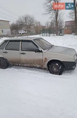 Седан ВАЗ 21099 2006 в Чугуєві