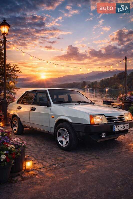 Седан ВАЗ / Lada 21099 2001 в Ужгороді фото 2 Седан ВАЗ / Lada 21099 2001 в Ужгороді