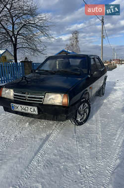 Седан ВАЗ 21099 2003 в Сарнах