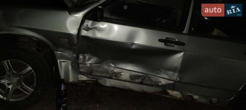 Седан ВАЗ / Lada 21099 2005 в Дмитровке