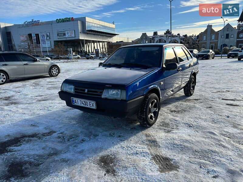 Седан ВАЗ / Lada 21099 2007 в Обухове