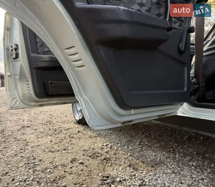 Седан ВАЗ / Lada 21099 2002 в Гусятине