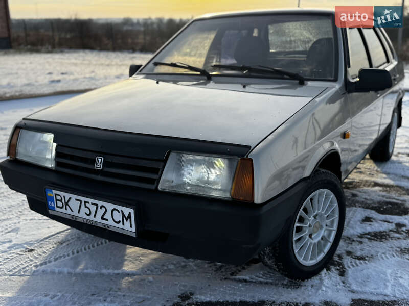 Седан ВАЗ / Lada 21099 2007 в Ровно фото 4 Седан ВАЗ / Lada 21099 2007 в Ровно