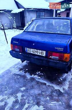 Седан ВАЗ 21099 2001 в Тячеві