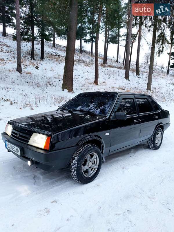 Седан ВАЗ / Lada 21099 2008 в Тростянце