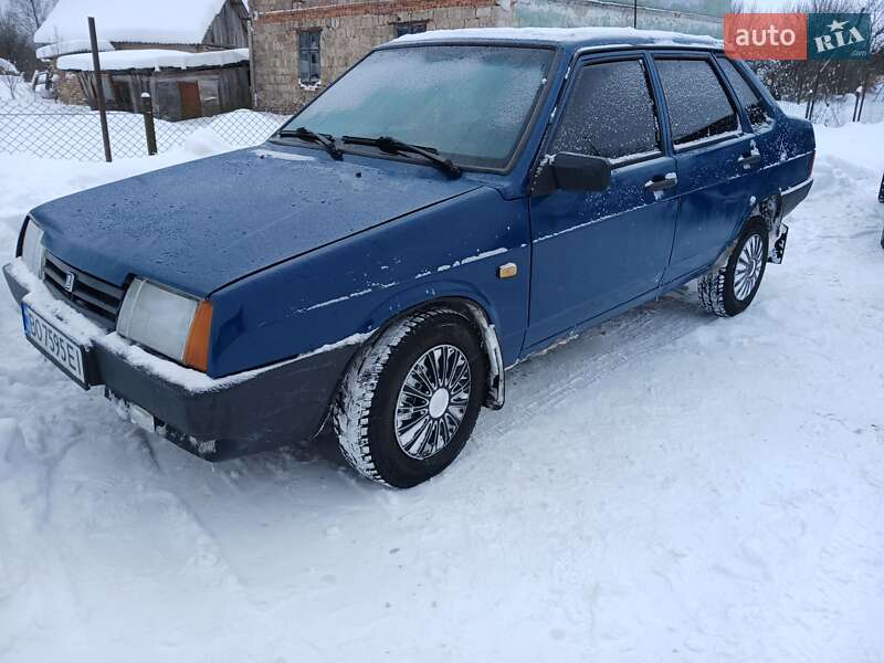 Седан ВАЗ / Lada 21099 2003 в Золочеве
