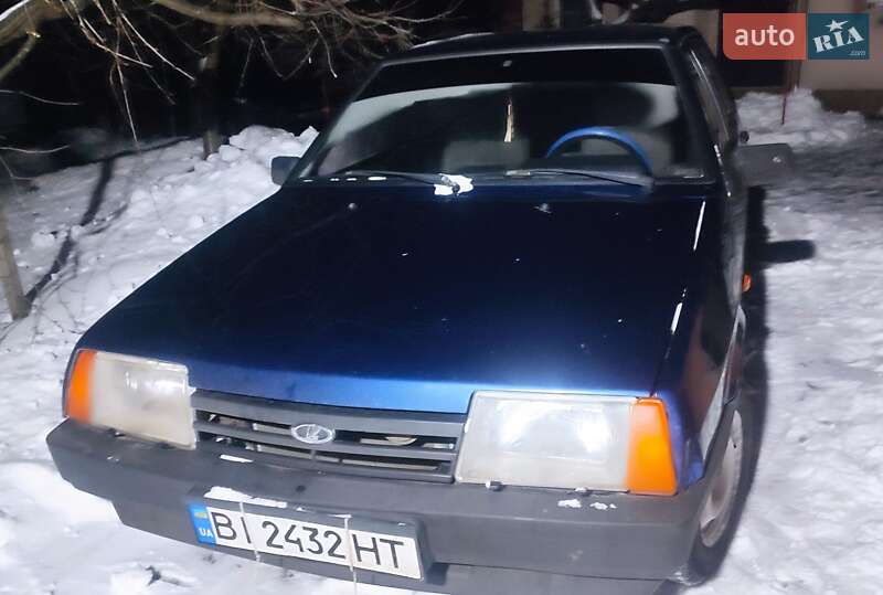 Седан ВАЗ / Lada 21099 2004 в Лубнах