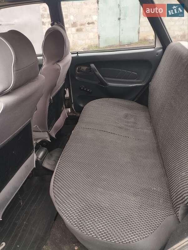 Седан ВАЗ / Lada 21099 1992 в Желтых Водах