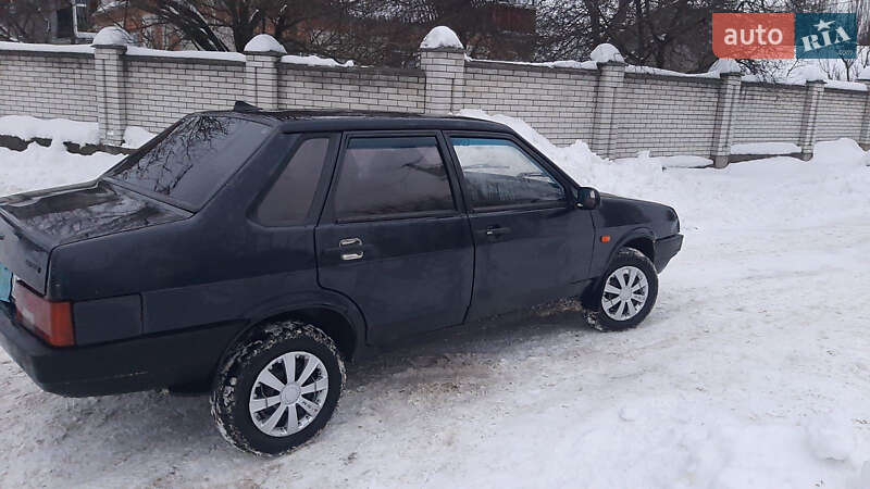 Седан ВАЗ / Lada 21099 2006 в Житомире