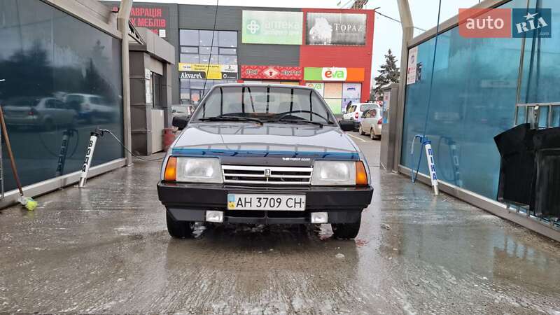 Седан ВАЗ / Lada 21099 2007 в Кривом Роге