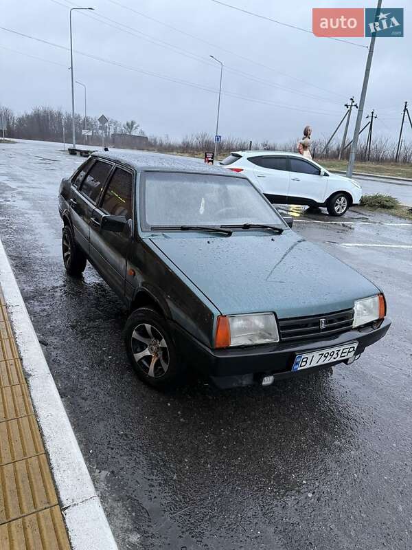 Седан ВАЗ / Lada 21099 2004 в Кременчуці