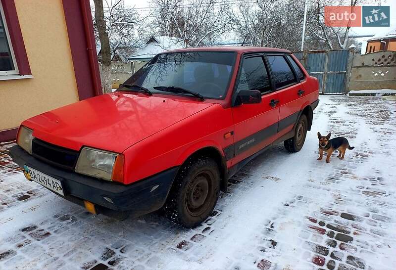 Седан ВАЗ / Lada 21099 1997 в Новомиргороде