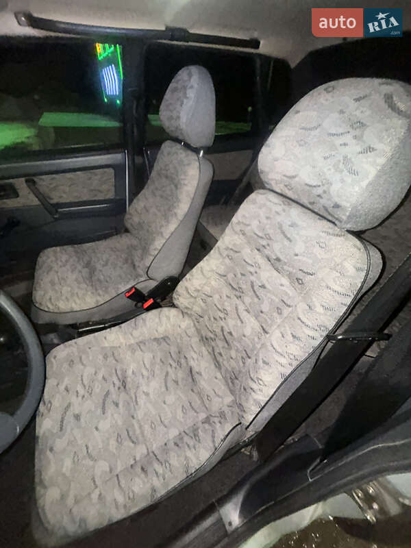 Седан ВАЗ / Lada 21099 2003 в Александровке