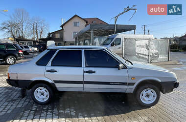 Седан ВАЗ 21099 2005 в Львове