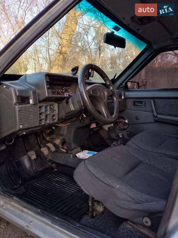 Седан ВАЗ / Lada 21099 2005 в Днепре фото 12 Седан ВАЗ / Lada 21099 2005 в Днепре