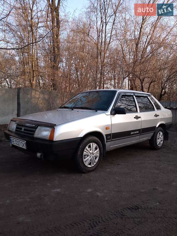 Седан ВАЗ / Lada 21099 2005 в Днепре фото 8 Седан ВАЗ / Lada 21099 2005 в Днепре