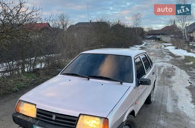 Седан ВАЗ 21099 2001 в Тлумаче