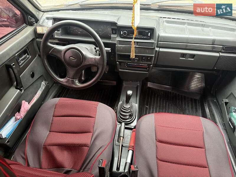 Седан ВАЗ / Lada 21099 1994 в Каменском