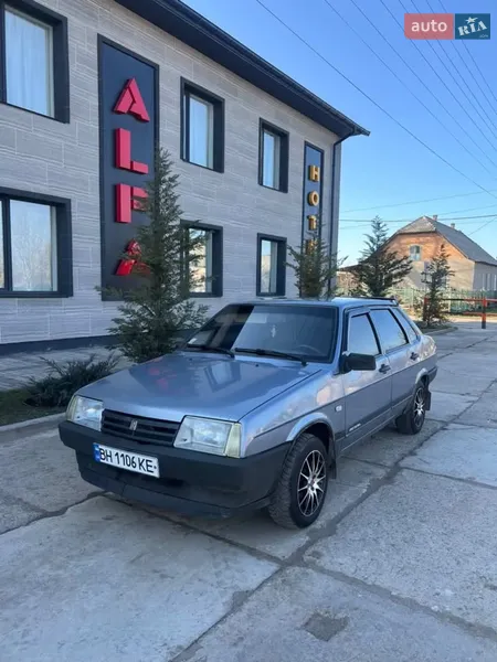 ВАЗ / Lada 21099