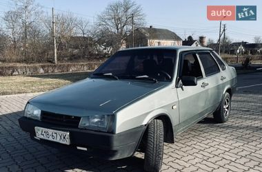 Седан ВАЗ 21099 1998 в Иваничах