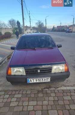 Седан ВАЗ / Lada 21099 2001 в Надвірній