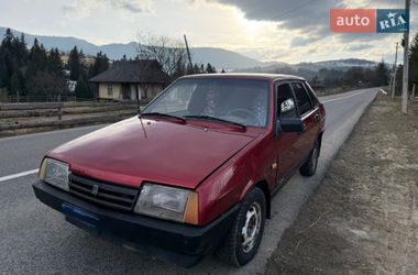Седан ВАЗ 21099 1992 в Верховині