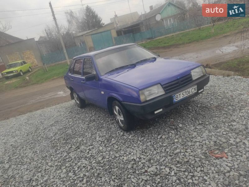 Седан ВАЗ / Lada 21099 2008 в Раздельной фото Седан ВАЗ / Lada 21099 2008 в Раздельной