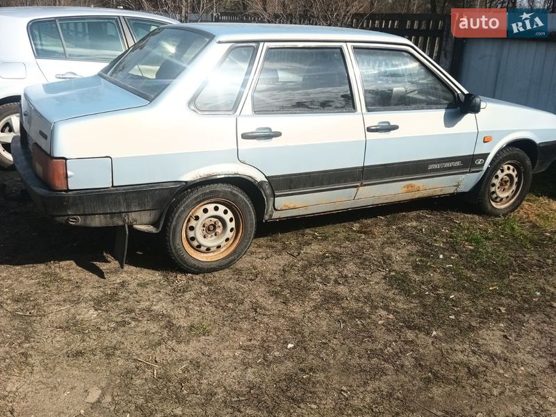 Седан ВАЗ / Lada 21099 2005 в Иванкове