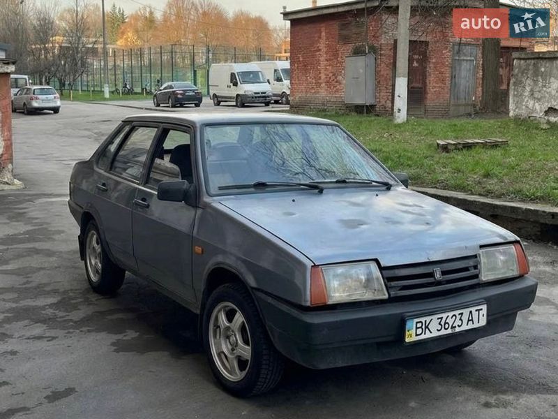 Седан ВАЗ / Lada 21099 2009 в Рівному фото 2 Седан ВАЗ / Lada 21099 2009 в Рівному