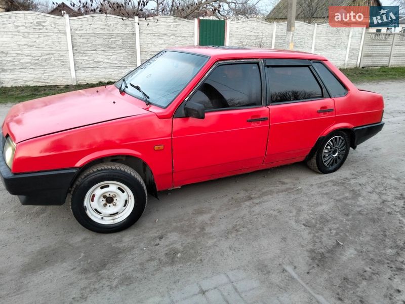Седан ВАЗ / Lada 21099 1993 в Днепре фото 4 Седан ВАЗ / Lada 21099 1993 в Днепре
