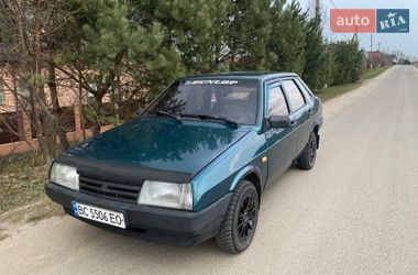 Седан ВАЗ 21099 2001 в Львові