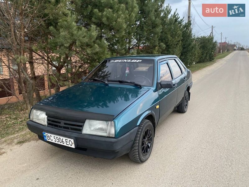 ВАЗ / Lada 21099 2001