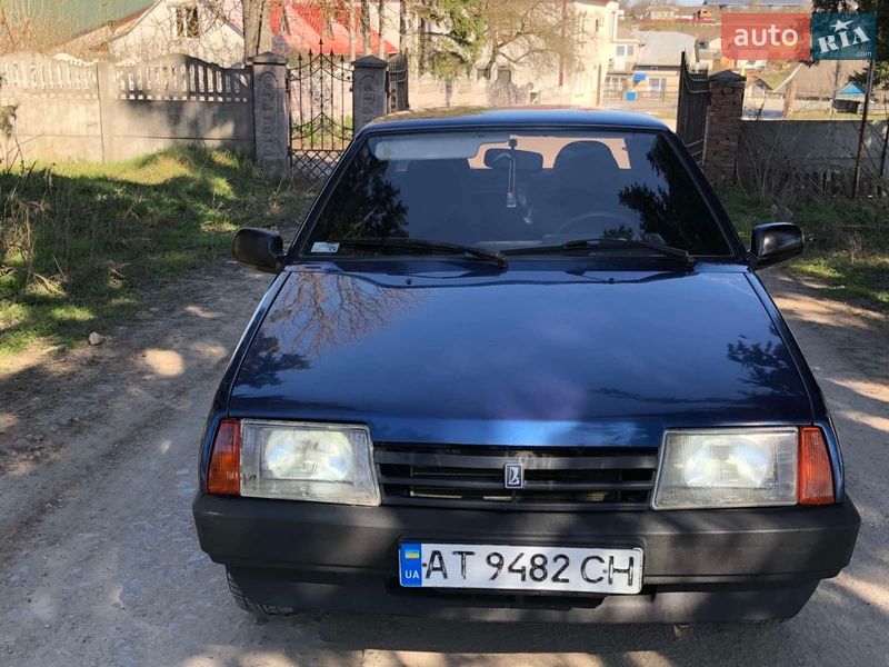 Седан ВАЗ / Lada 21099 2005 в Товсте