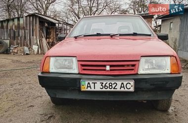 Седан ВАЗ 21099 1993 в Бурштыне