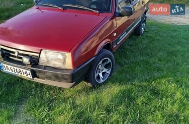 Седан ВАЗ 21099 1995 в Олександрії