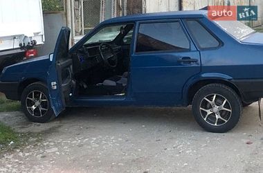 Седан ВАЗ 21099 2003 в Золочеві